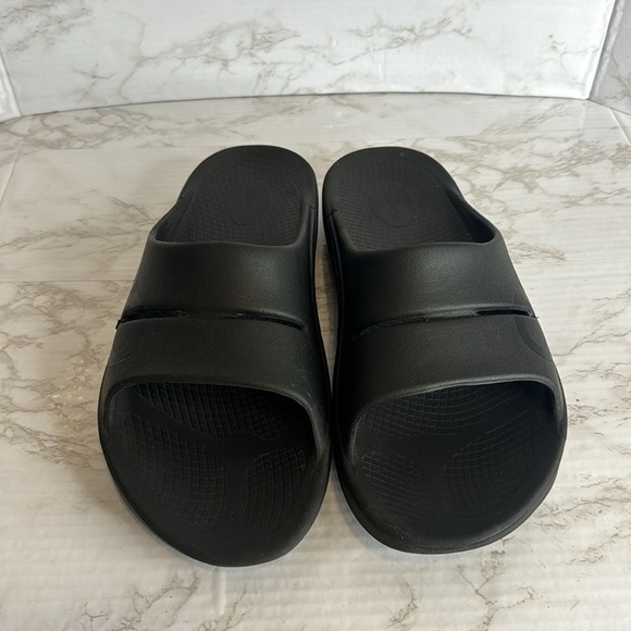 OOFOS OOahh Slide Recovery Sandals Black Mens Size 11 - Picture 3 of 6